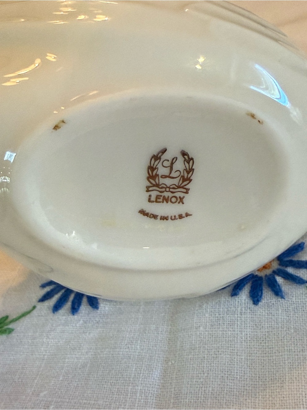 Vintage Lenox Swan Trinket Dish Porcelain 24K Gold Trim Made In USA - Picture 6 of 7